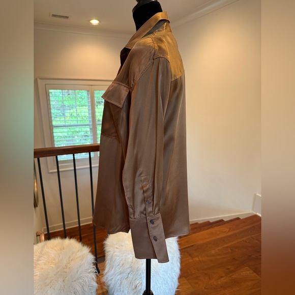 Frame Denim Boyfriend Bronze Silk Blouse - Picture 5 of 10